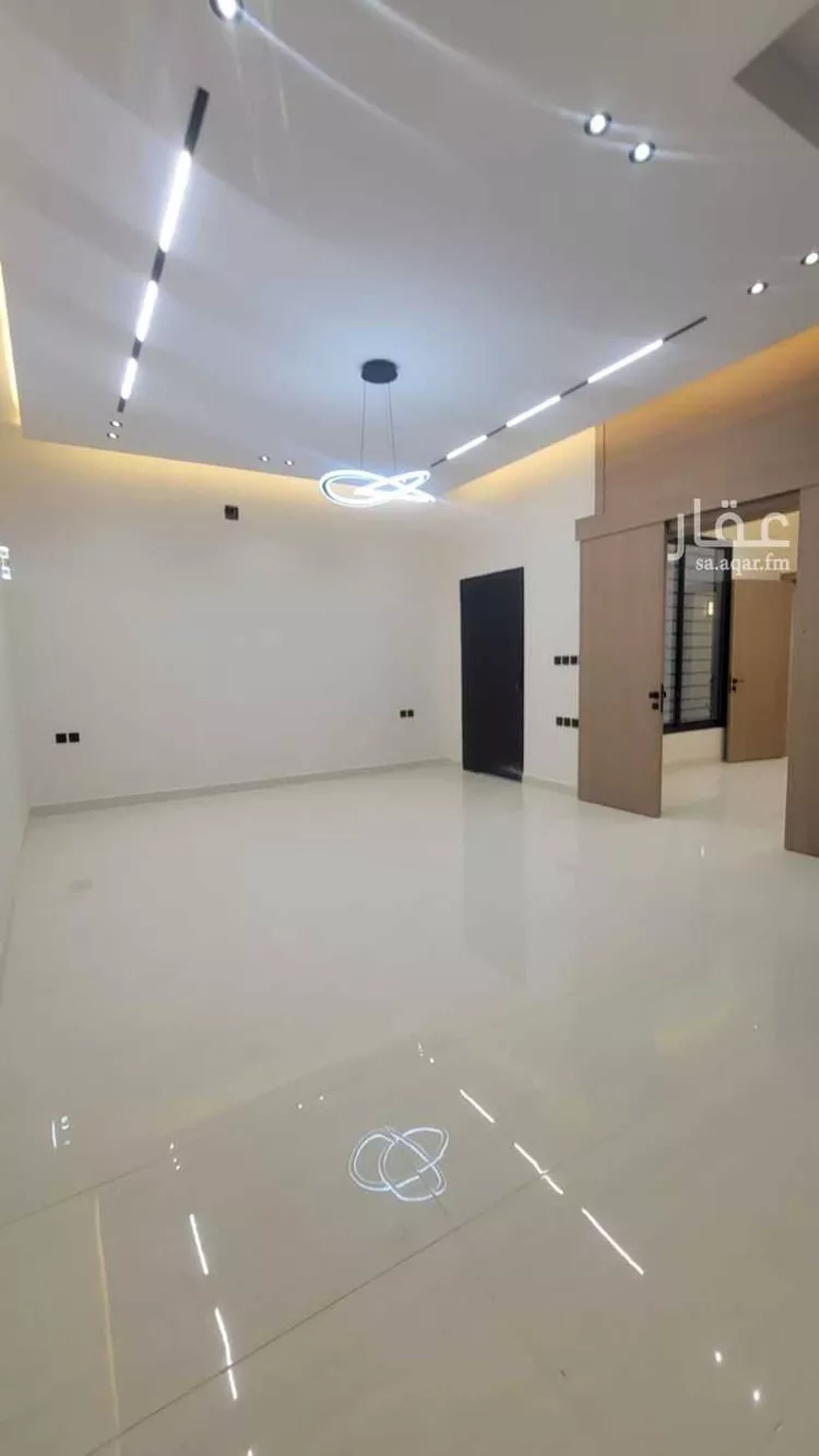 دور للبيع في شارع الجنادرية , حي الندوة, مدينة الرياض, منطقة الرياض صورة 3