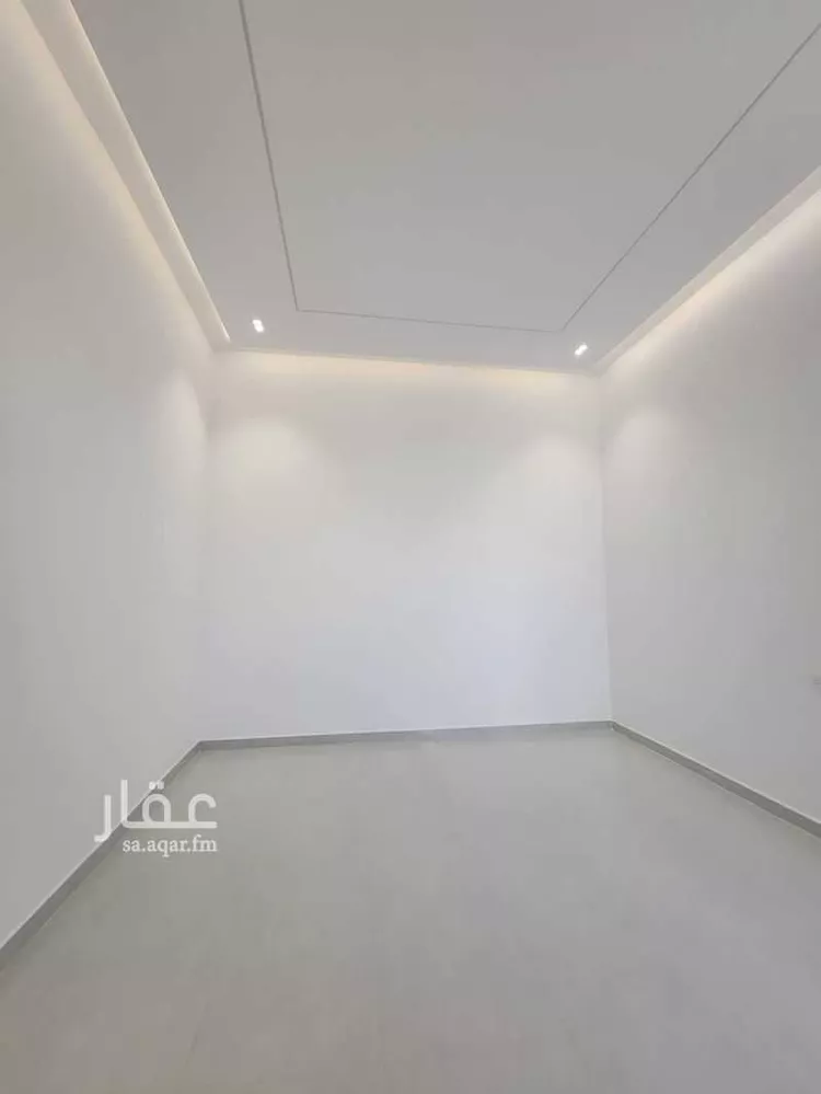 فيلا للبيع في شارع محمد بن أحمد الفاسي, حي المعيزيلة, مدينة الرياض, منطقة الرياض 7