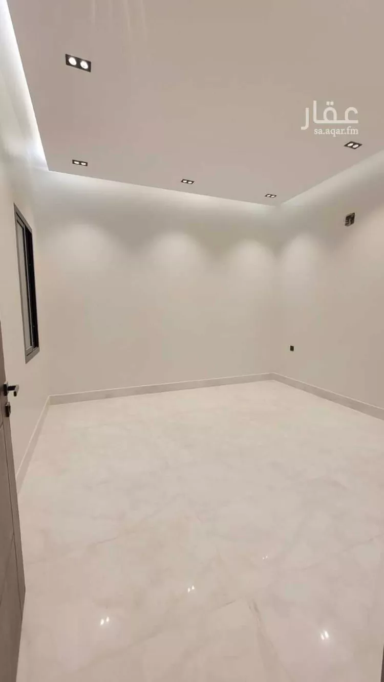 Floor for Sale in Riyadh An Nadhim 10