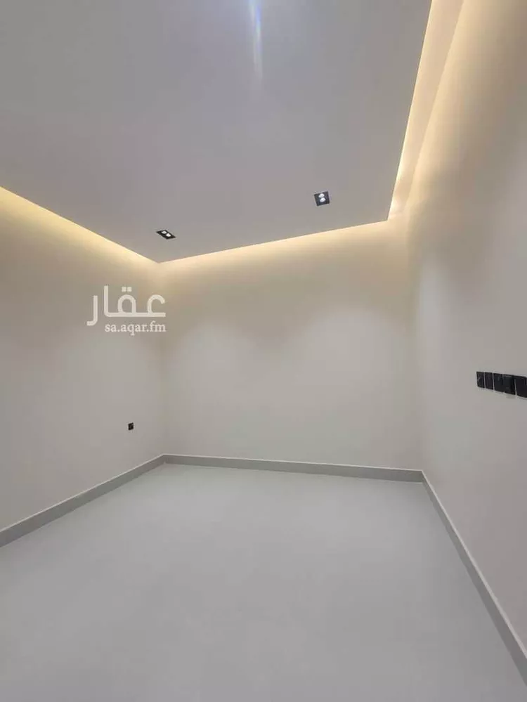 شقة للبيع في شارع محمد بن أحمد الفاسي, حي الندوة, مدينة الرياض, منطقة الرياض صورة 3
