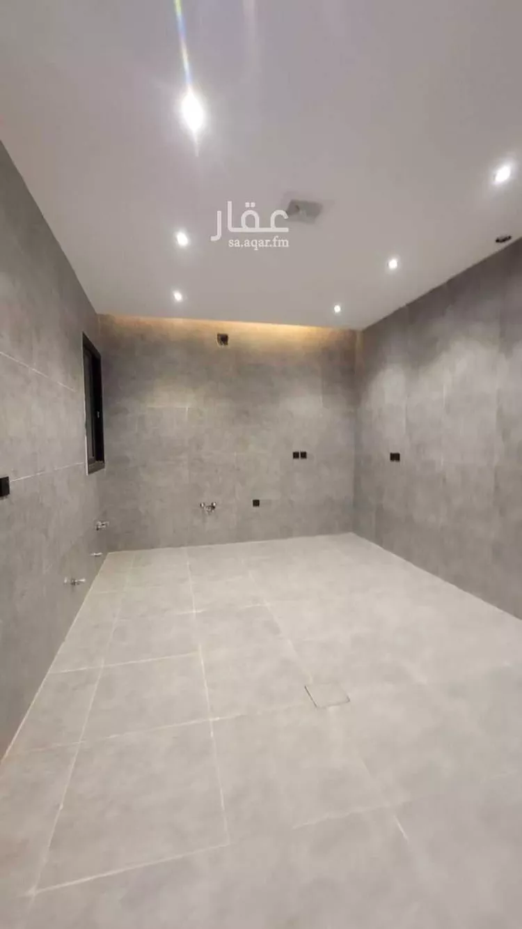 فيلا للبيع في شارع عبدالحي كمال, حي المعيزيلة, مدينة الرياض, منطقة الرياض صورة 5
