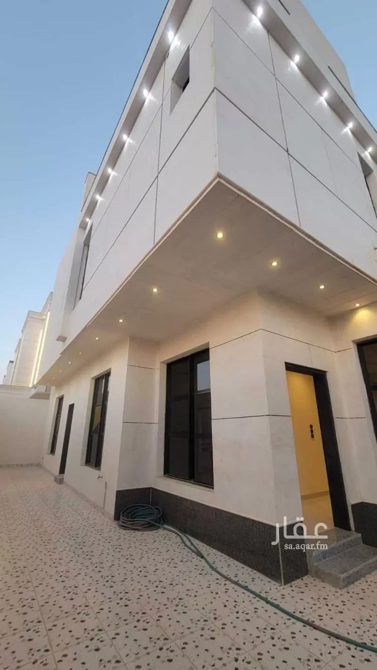 Villa for Sale in Riyadh Al Maizilah