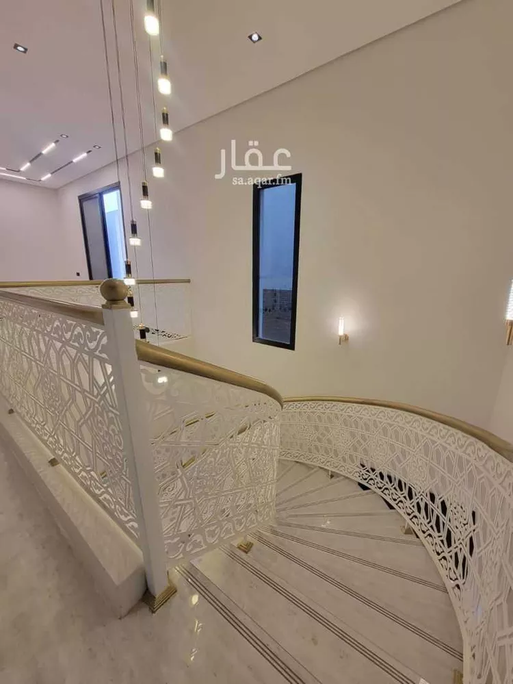 فيلا للبيع في شارع مغيرة, حي الرمال, مدينة الرياض, منطقة الرياض 7