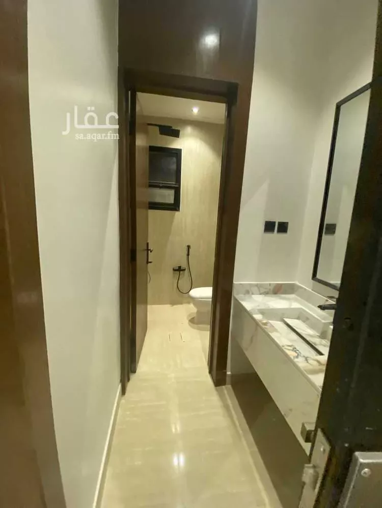 دور للبيع في شارع إبراهيم بن عبدالرحمن بن محيذيف, حي النهضة, مدينة الرياض, منطقة الرياض 12