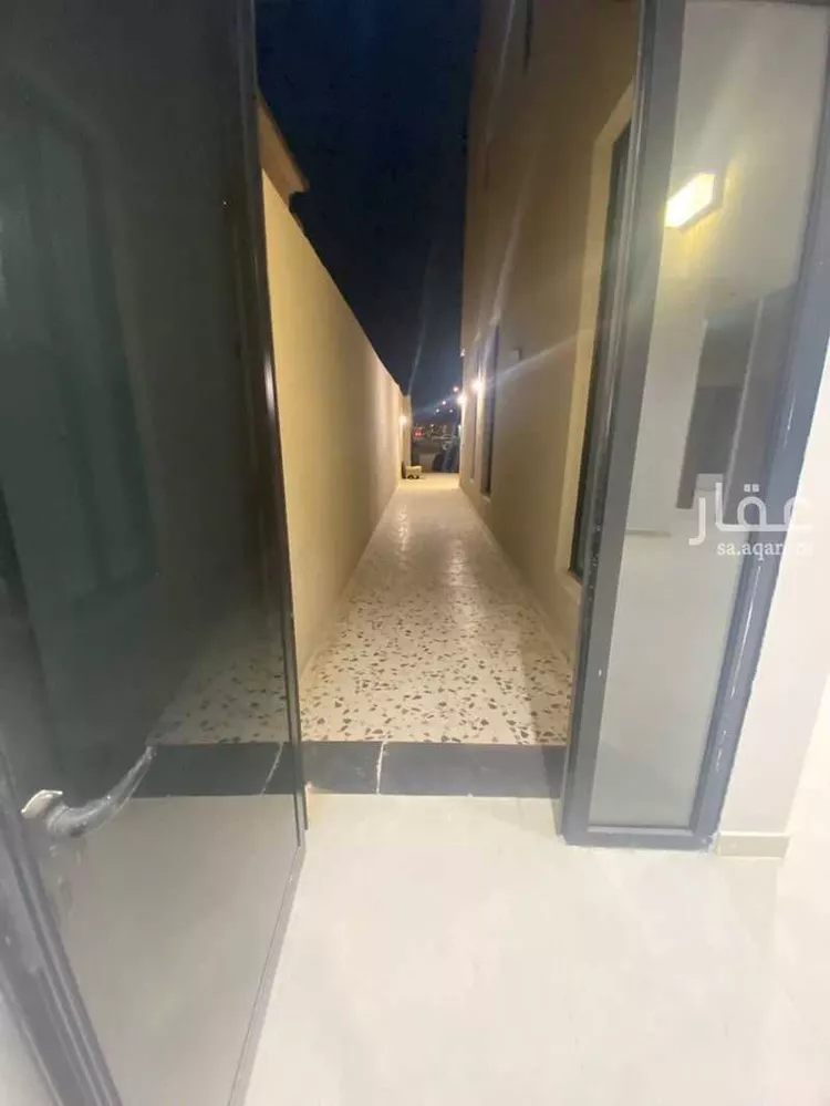 Floor for Sale in Riyadh Al Yarmouk