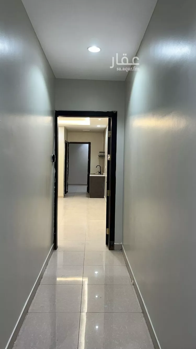 شقة للإيجار في شارع الامير مقرن بن عبدالعزيز, حي النزهة, مدينة الرياض, منطقة الرياض صورة 2
