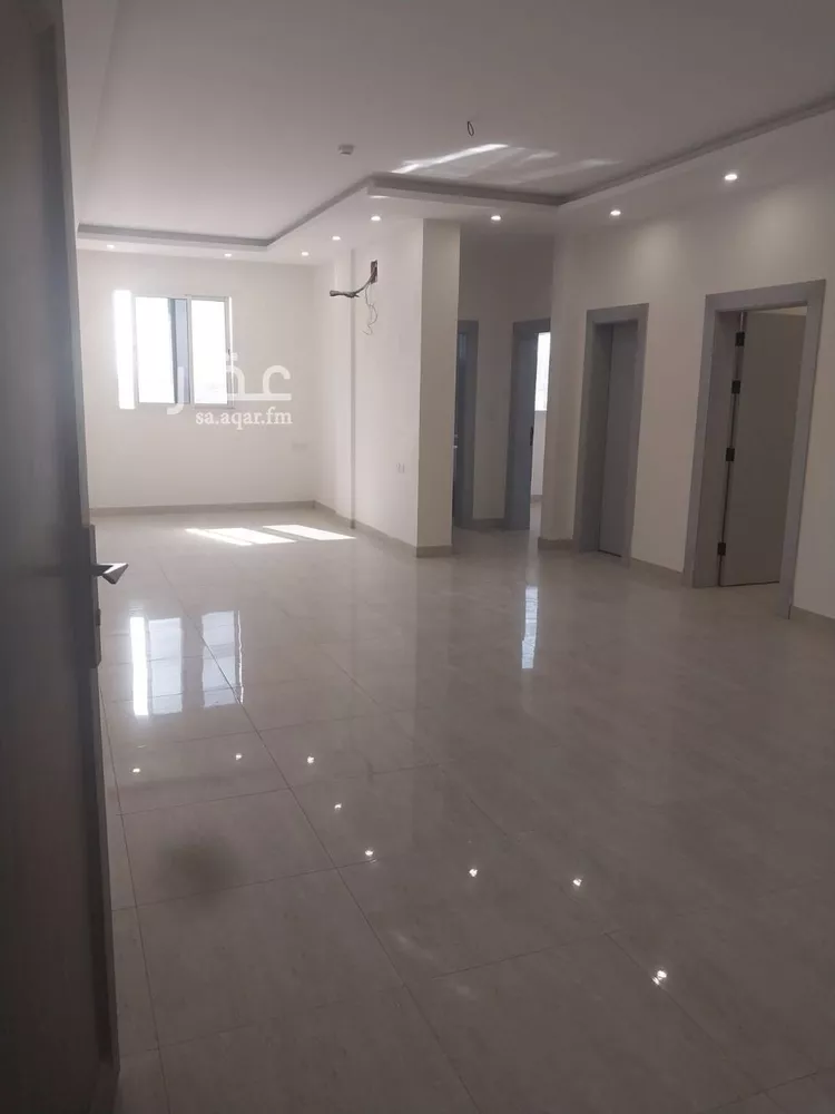 شقة للإيجار في شارع أسعد بن سلامة الأنصاري, حي العزيزية, مدينة الرياض, منطقة الرياض صورة 4