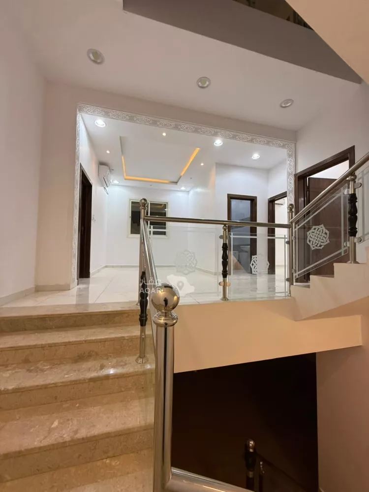 فيلا للإيجار في شارع حلل بنت أبي المكارم, حي المهدية, مدينة الرياض, منطقة الرياض