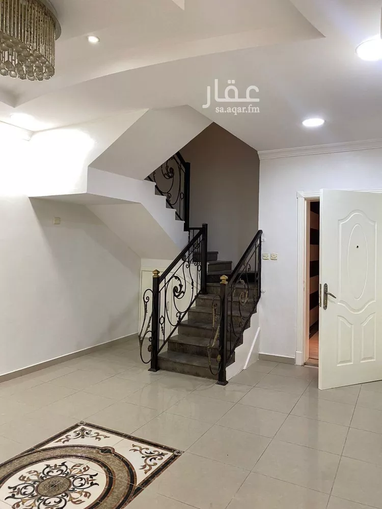 فيلا للبيع في حي الزهور, مدينة الدمام, المنطقة الشرقية صورة 2