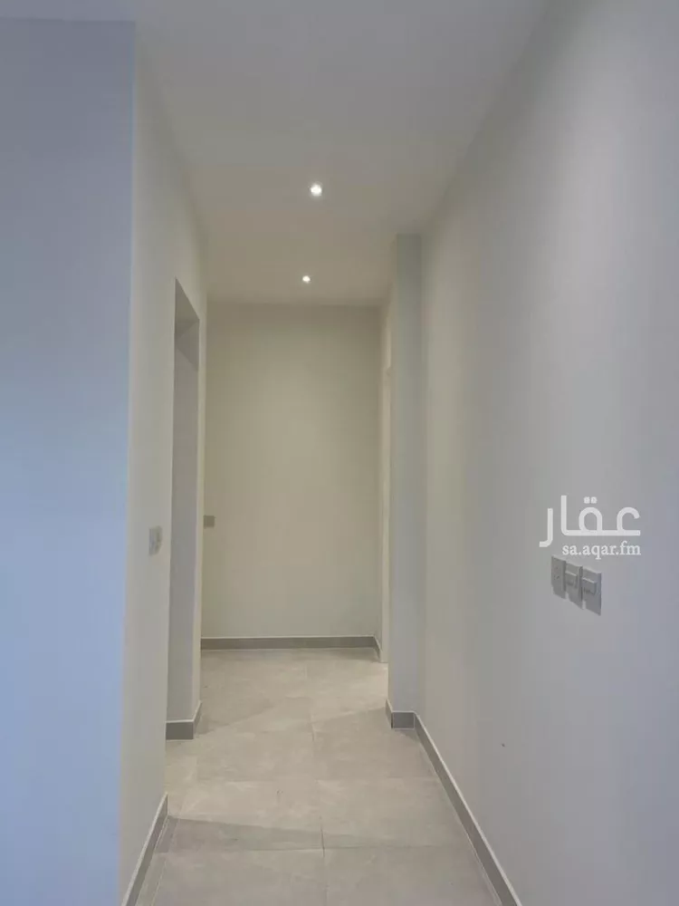 فيلا للبيع في شارع حكم بن محمد, حي الشاطئ الغربي, مدينة الدمام, المنطقة الشرقية 11