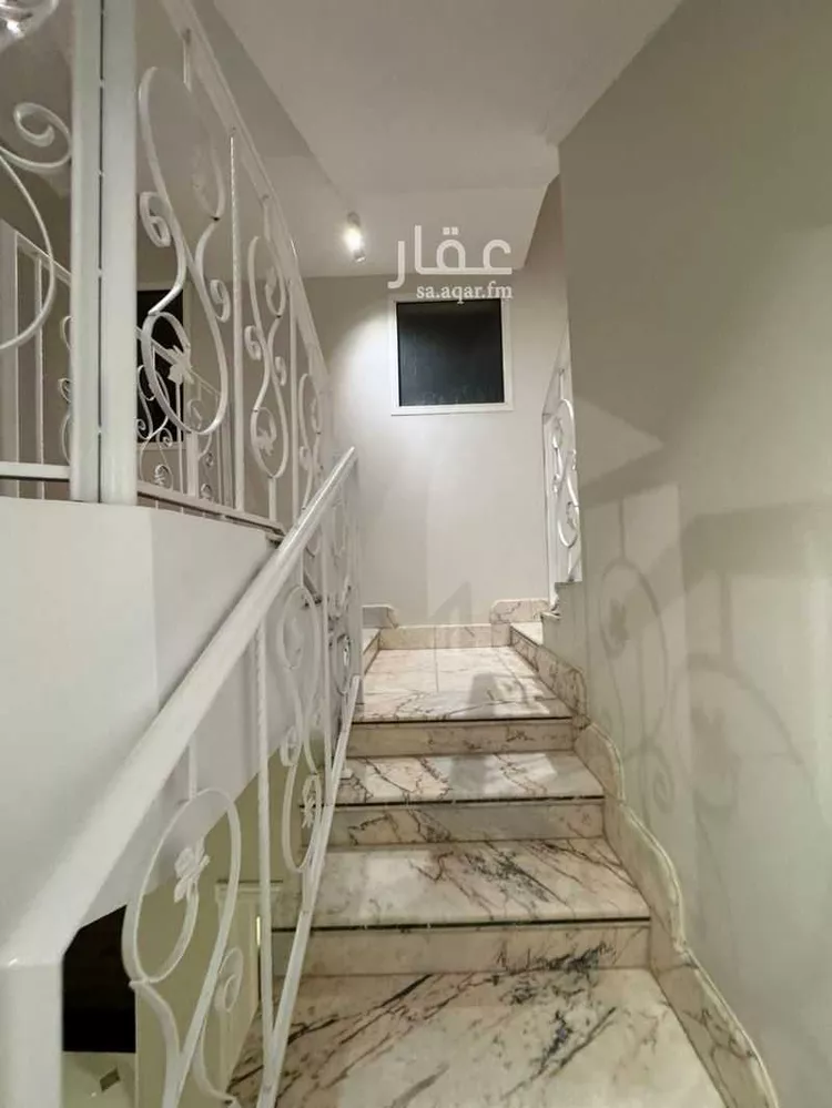 فيلا للإيجار في شارع الياقوت, حي الملك عبدالله, مدينة الرياض, منطقة الرياض صورة 2