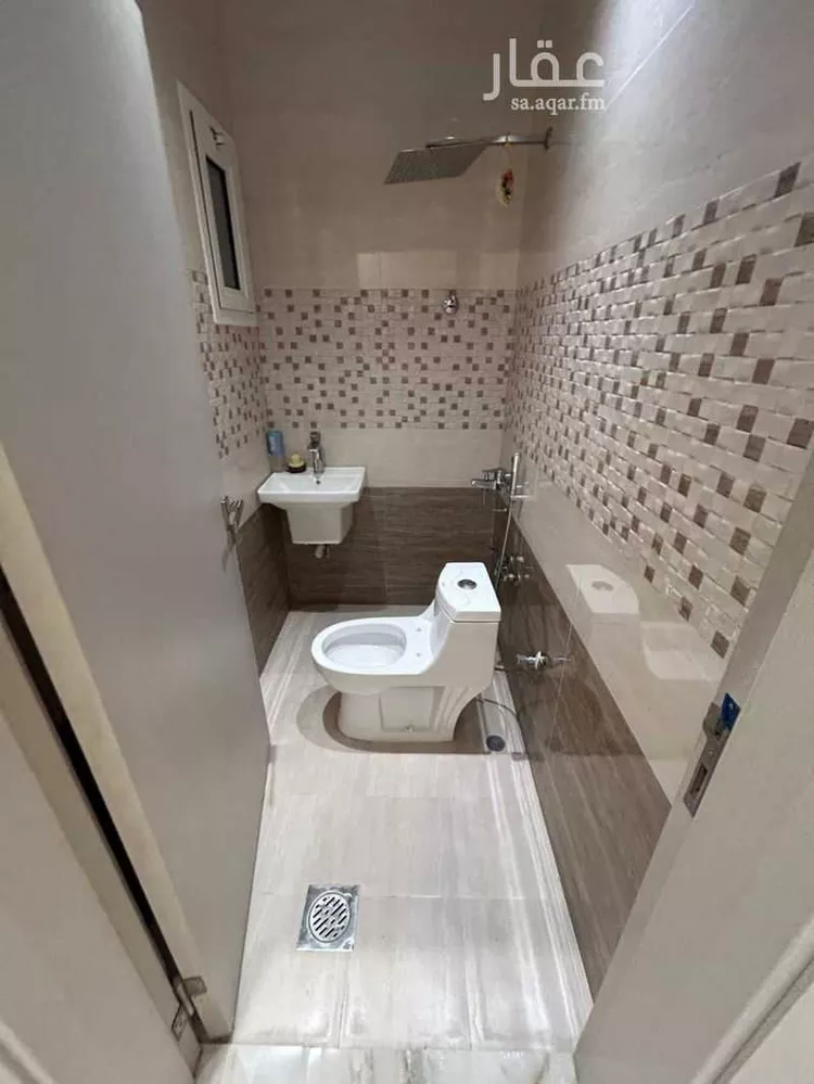 فيلا للإيجار في شارع حنبيس بن أبي عمر, حي النرجس, مدينة الرياض, منطقة الرياض صورة 2