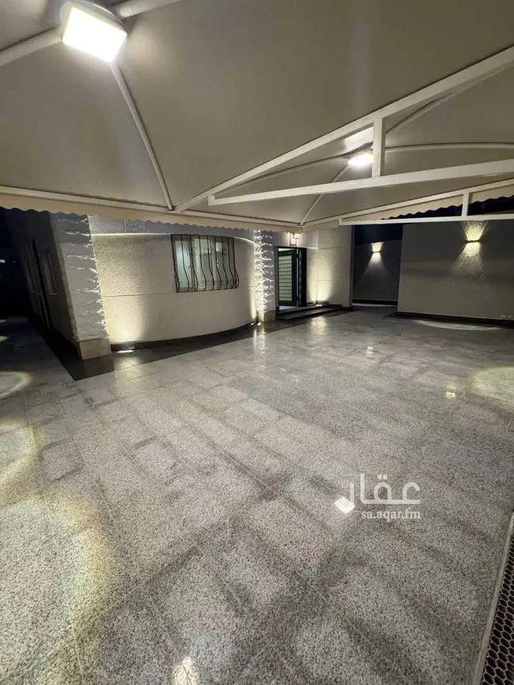 فيلا للإيجار في شارع الياقوت, حي الملك عبدالله, مدينة الرياض, منطقة الرياض صورة 5