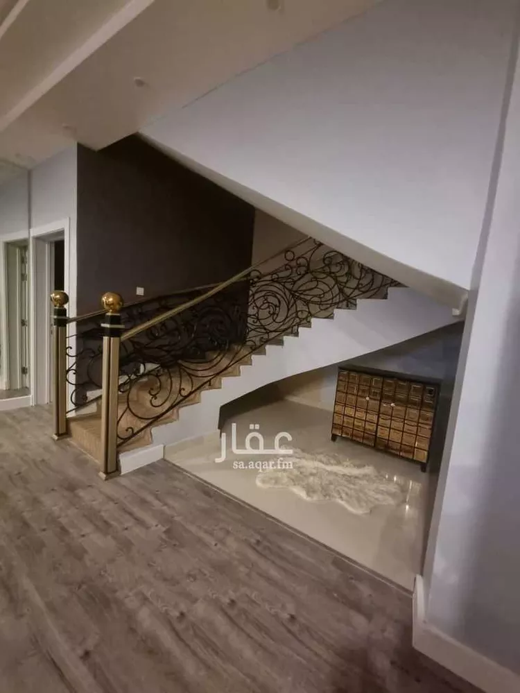 فيلا للبيع في شارع محمد بن سعد بن حسين, حي العارض, مدينة الرياض, منطقة الرياض صورة 5