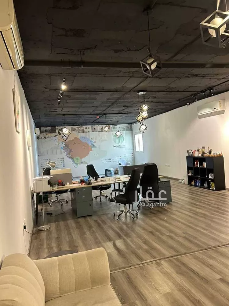مكتب تجاري للإيجار في شارع ابي بكر الصديق, حي النرجس, مدينة الرياض, منطقة الرياض صورة 2