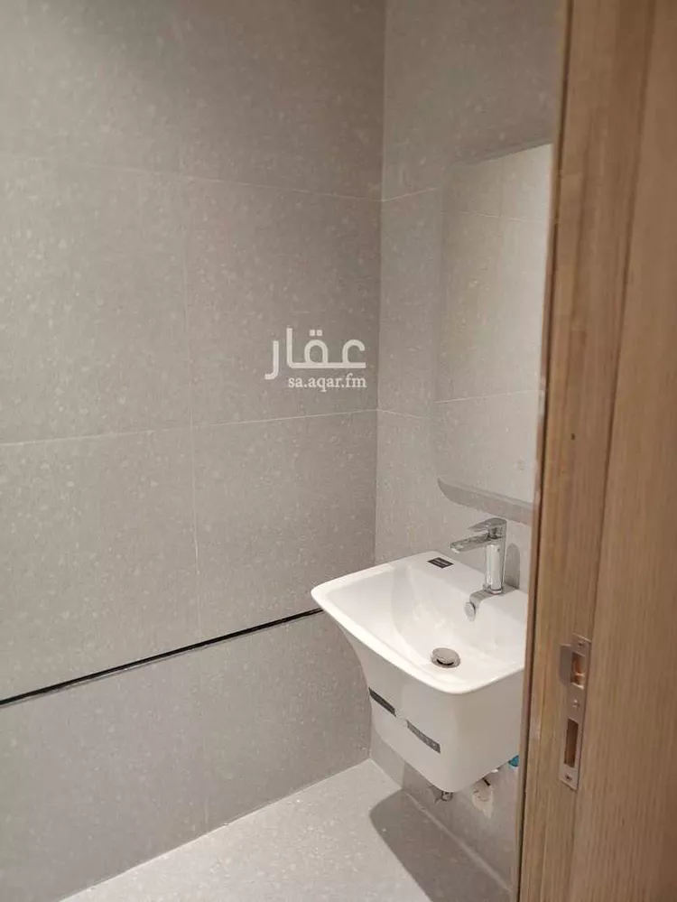 Floor for Rent in Riyadh An Narjis 8