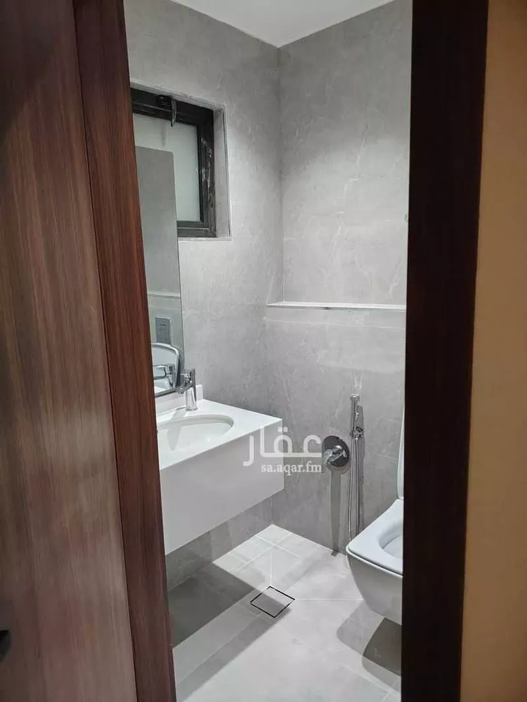 Commercial Office for Rent in Riyadh An Narjis 17