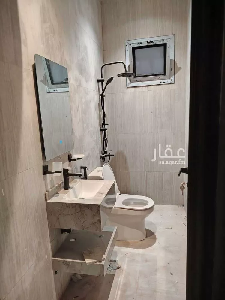 مجمع للإيجار في شارع الامير سعود ابن عبدالله ابن جلوي, حي العارض, مدينة الرياض, منطقة الرياض صورة 5