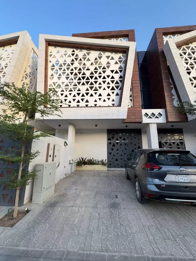 دور للبيع في شارع أحمد بن عمير, حي القيروان, مدينة الرياض, منطقة الرياض صورة 3