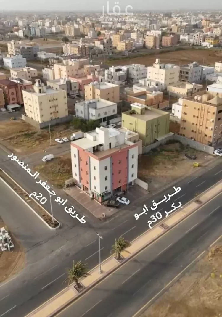عمارة للبيع في شارع شارع أبو بكر الصديق, حي السويس 1, مدينة جازان, منطقة جازان