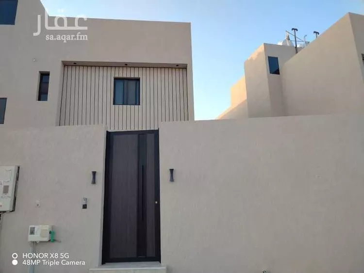 دور للبيع في شارع المسعودي, حي حي ج7, مدينة حريملاء, منطقة الرياض صورة 2