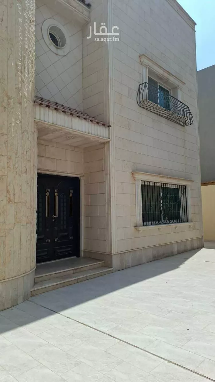 فيلا للبيع في شارع عبدالرحمن الفهري, حي التعاون, مدينة الرياض, منطقة الرياض صورة 3