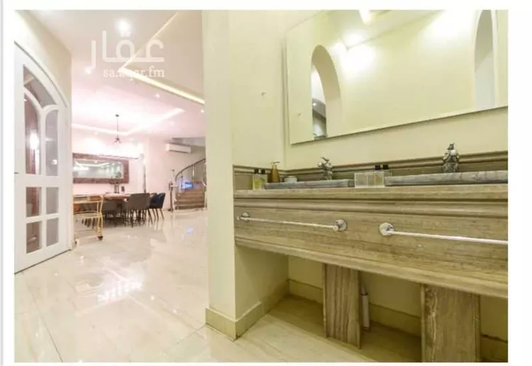Villa for Sale in Riyadh Al Yarmouk 19