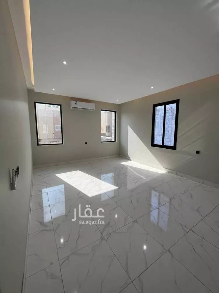 دور للإيجار في شارع احمد بن نصر الخفاف, حي العارض, مدينة الرياض, منطقة الرياض صورة 4