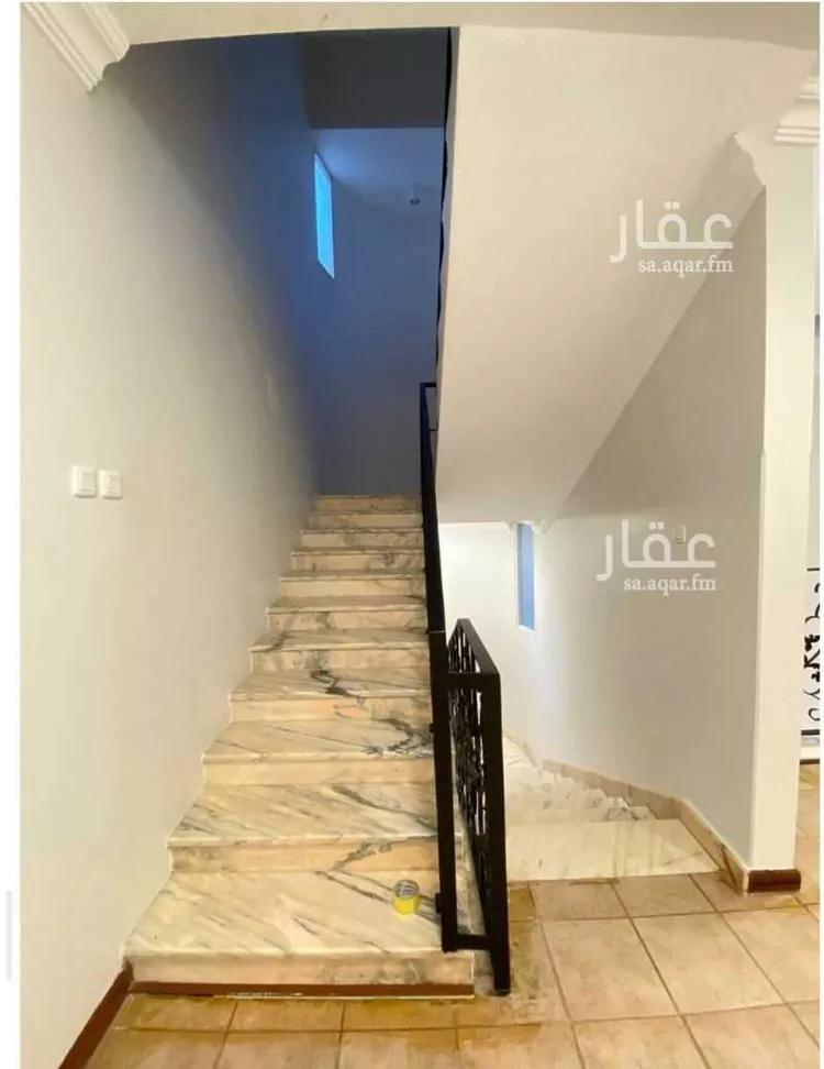 فيلا للإيجار في شارع عبدالرحمن الفهري, حي التعاون, مدينة الرياض, منطقة الرياض صورة 2