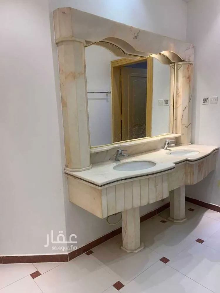 فيلا للإيجار في شارع الفلحة, حي إشبيلية, مدينة الرياض, منطقة الرياض صورة 3