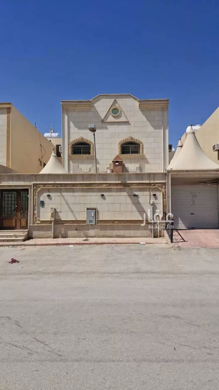 فيلا للبيع في شارع الحبيل, حي النفل, مدينة الرياض, منطقة الرياض 8