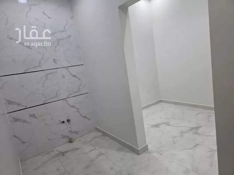 فيلا للإيجار في شارع حلل بنت أبي المكارم, حي المهدية, مدينة الرياض, منطقة الرياض 11