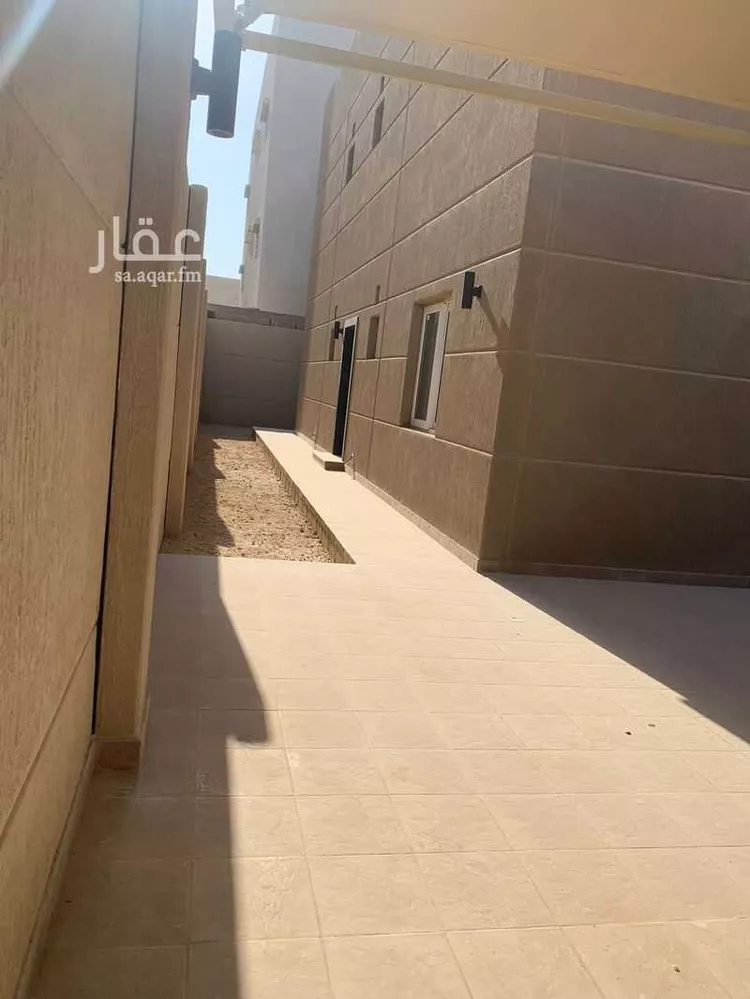 فيلا للبيع في شارع شمس الدين المزي, حي مطار الملك خالد الدولي, مدينة الرياض, منطقة الرياض صورة 4
