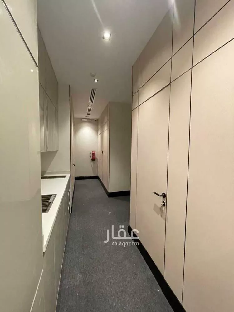 Office for sale in Riyadh Al Malqa صورة 4