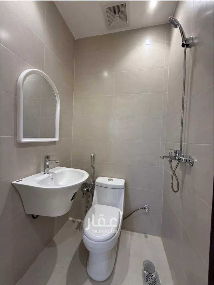 Floor for Rent in Riyadh Al Arid صورة 3