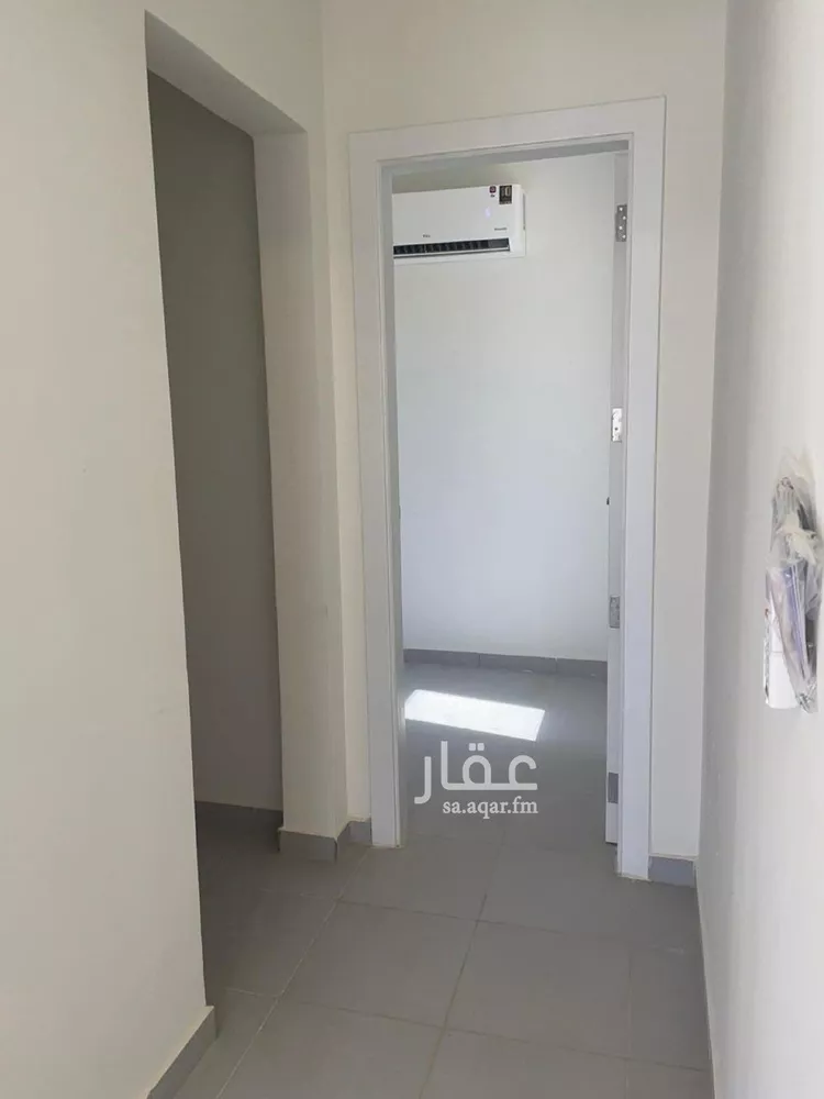فيلا للإيجار في شارع 000, حي مطار الملك خالد الدولي, مدينة الرياض, منطقة الرياض 8