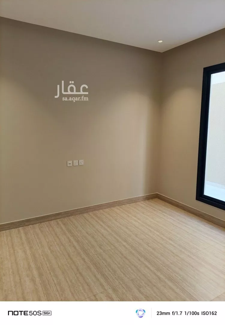 دور للبيع في شارع أحمد بن محمد الذهبي, حي العارض, مدينة الرياض, منطقة الرياض صورة 2