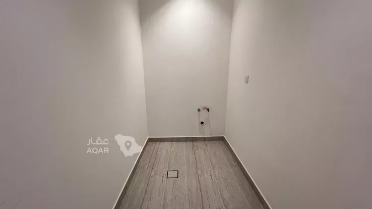 شقة للإيجار في شارع الافلاج, حي الملك سلمان, مدينة الرياض, منطقة الرياض 8