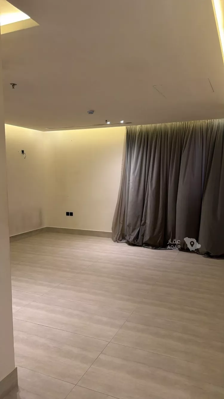 شقة للإيجار في شارع الزلال, حي الرائد, مدينة الرياض, منطقة الرياض 4