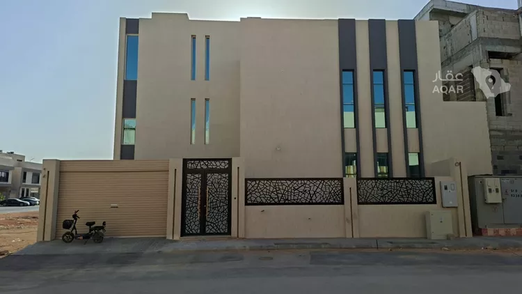 دور للإيجار في شارع بهاء الدين زهير, حي المهدية, مدينة الرياض, منطقة الرياض