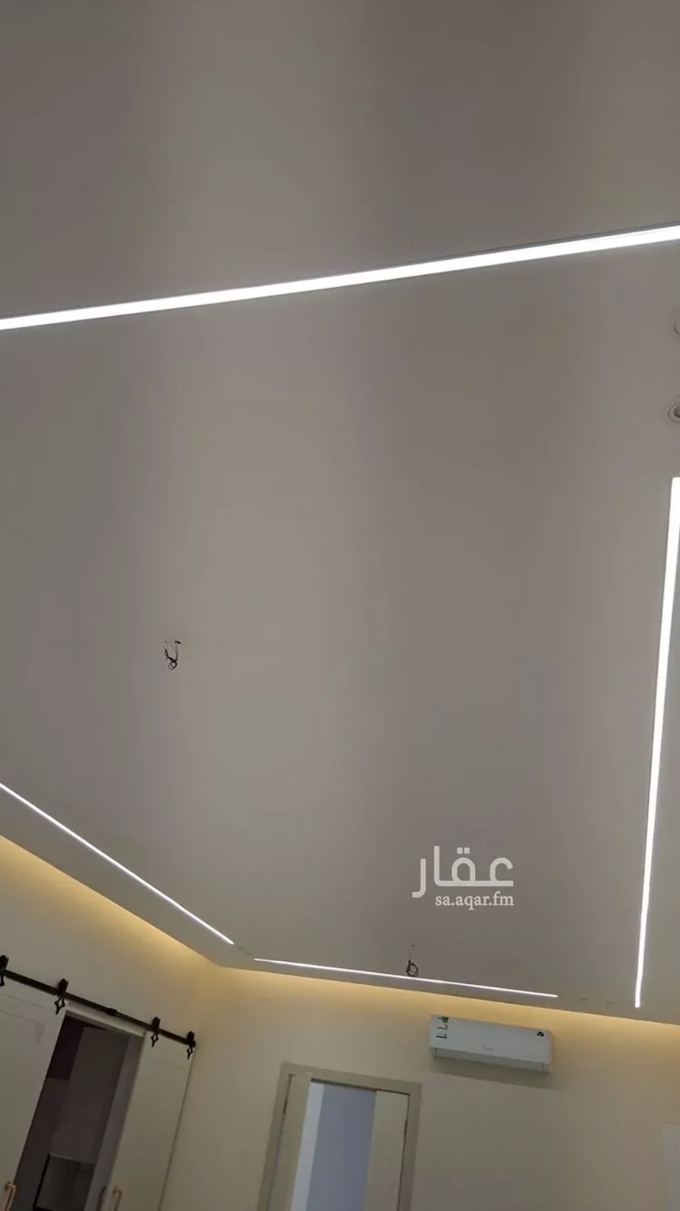 دور للإيجار في شارع بهاء الدين زهير, حي المهدية, مدينة الرياض, منطقة الرياض 8