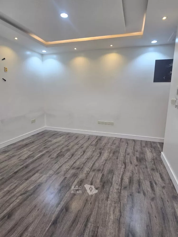 شقة للإيجار في شارع عباس رضوان, حي القيروان, مدينة الرياض, منطقة الرياض 11