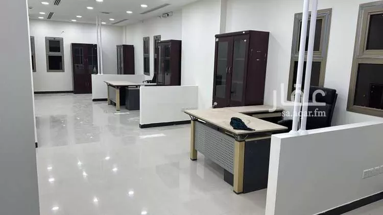 مكتب تجاري للإيجار في شارع الامير سعود ابن عبدالله ابن جلوي, حي العارض, مدينة الرياض, منطقة الرياض صورة 2