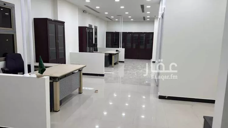 مكتب تجاري للإيجار في شارع الامير سعود ابن عبدالله ابن جلوي, حي العارض, مدينة الرياض, منطقة الرياض 17