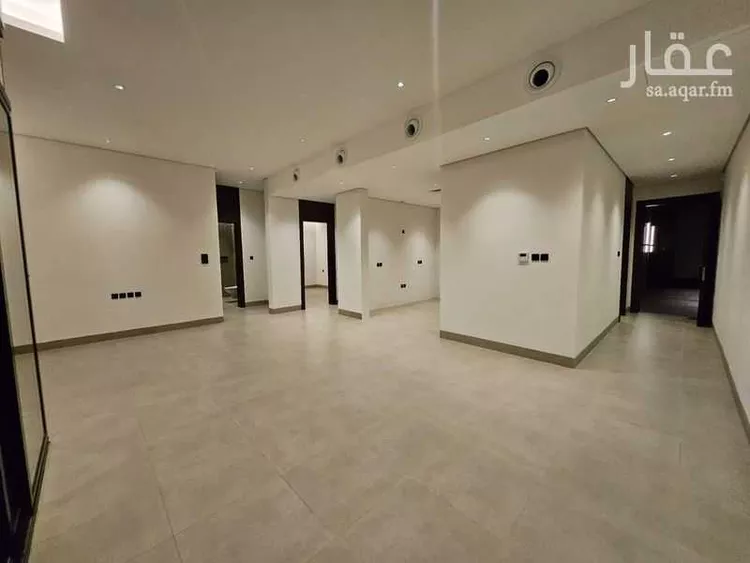 شقة للإيجار في شارع الامير سعود ابن عبدالله ابن جلوي, حي العارض, مدينة الرياض, منطقة الرياض 14