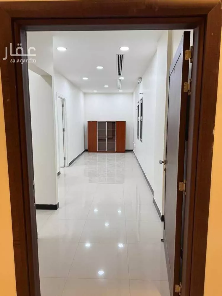 مكتب تجاري للإيجار في شارع الامير سعود ابن عبدالله ابن جلوي, حي العارض, مدينة الرياض, منطقة الرياض 6