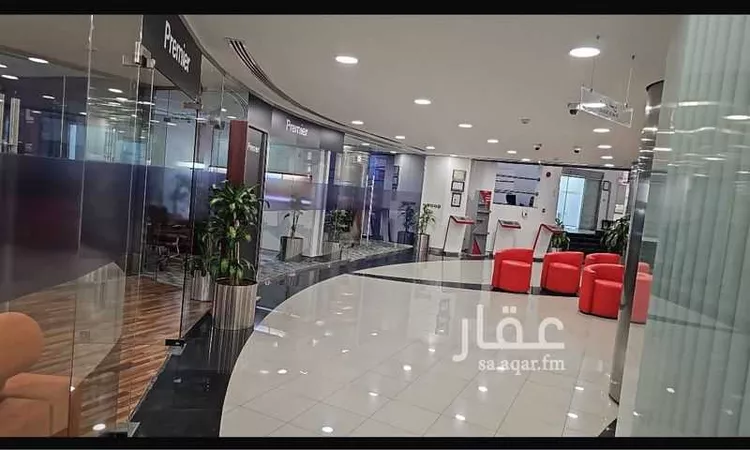 محل للإيجار في شارع صلاح الدين الايوبي, حي الضباط, مدينة الرياض, منطقة الرياض صورة 4
