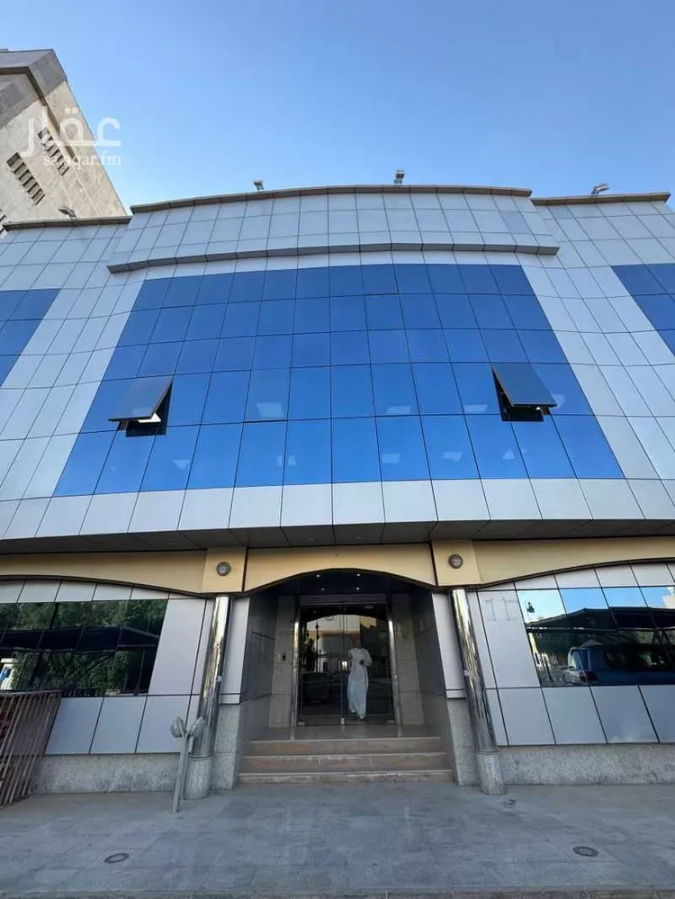 مكتب تجاري للإيجار في شارع ابن زيدون, حي الملز, مدينة الرياض, منطقة الرياض صورة 2