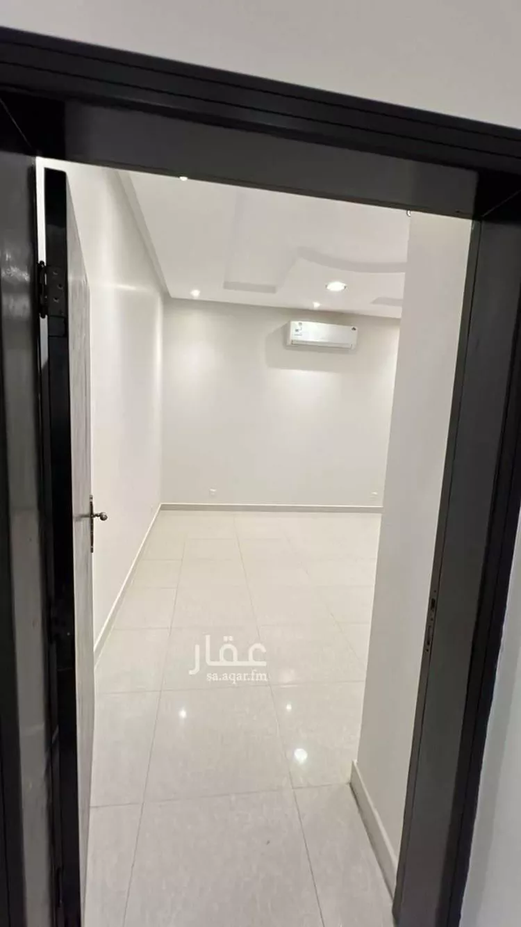 فيلا للإيجار في شارع مباركة بنت عبدالقادر الطبرية, حي النرجس, مدينة الرياض, منطقة الرياض صورة 4