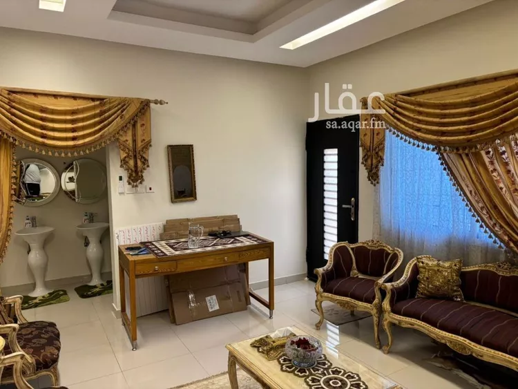 فيلا للبيع في شارع مغيرة, حي الوادي, مدينة الرياض, منطقة الرياض صورة 4